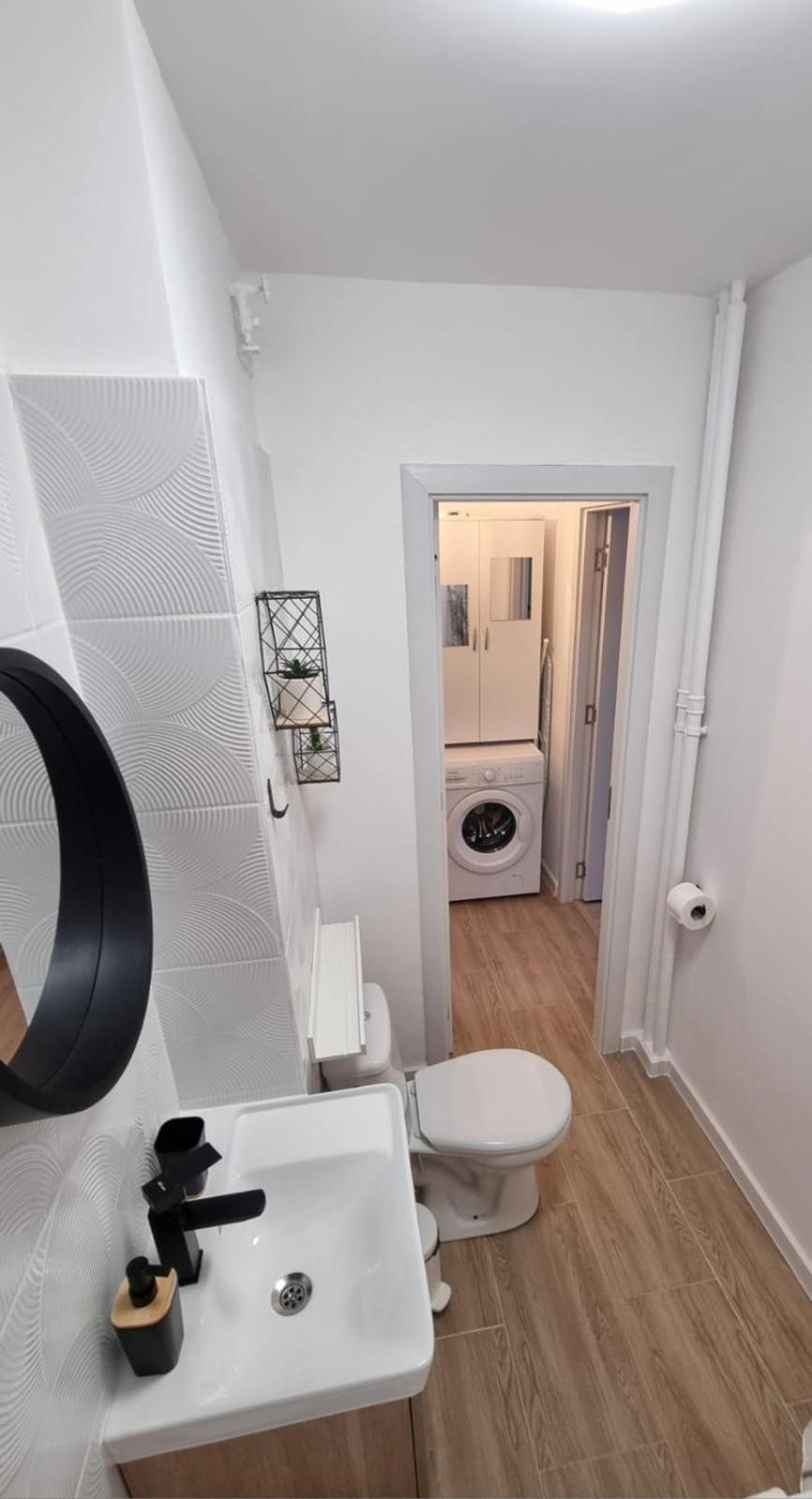 Titan Park Vista Studio Бухарест Экстерьер фото